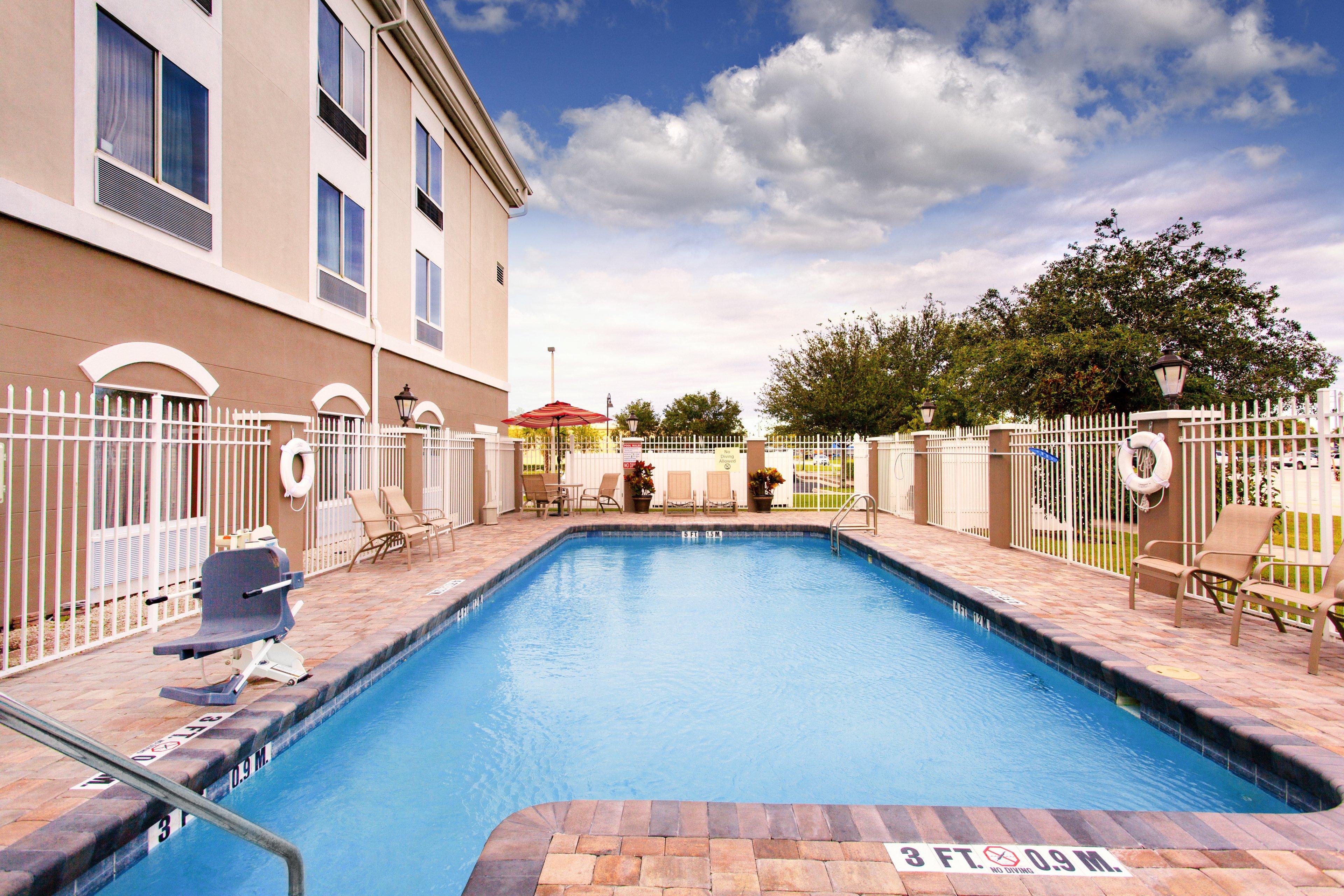 Holiday Inn Express Lake Wales North-Winter Haven By Ihg Waverly Exteriör bild